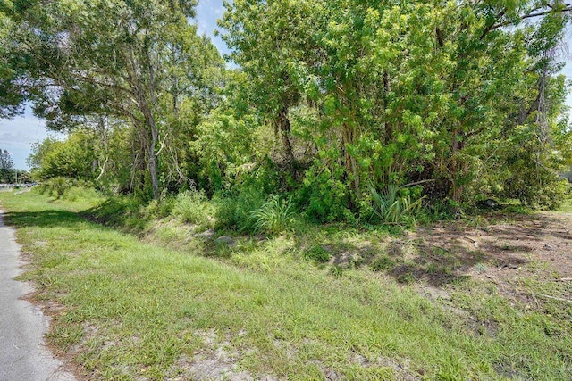 Listing photo 2 for Tbd Wagner Place, Fort Pierce FL 34982