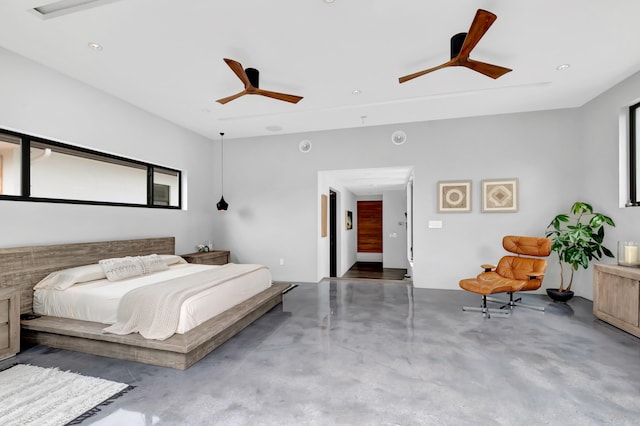 bedroom featuring ceiling fan