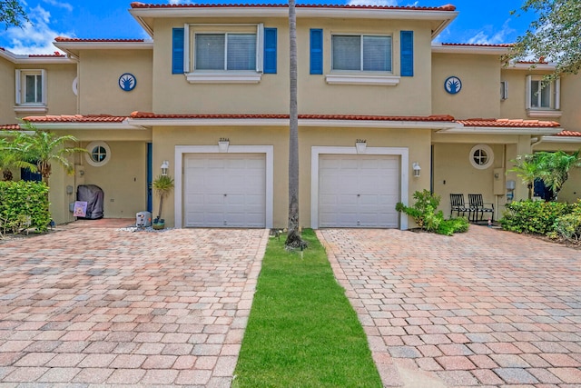 Listing photo 3 for 2766 S Evergreen Cir, Boynton Beach FL 33426