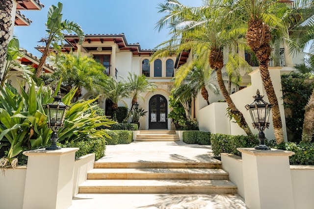 view of front of property featuring french doors