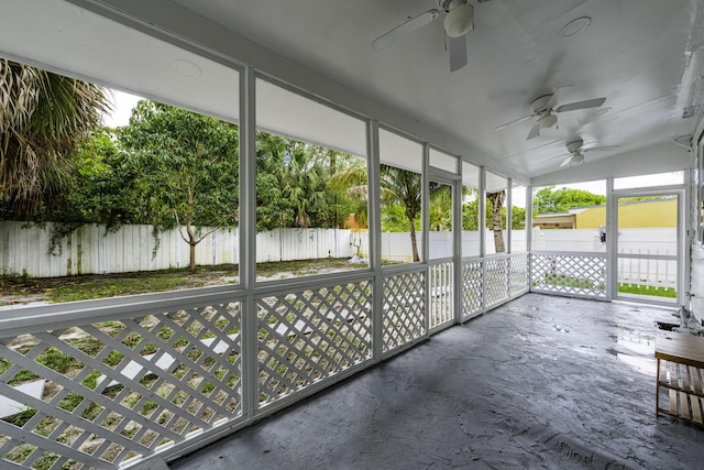 422 49th St, West Palm Beach, FL 33407 - unfurnished sunroom with a ceiling fan