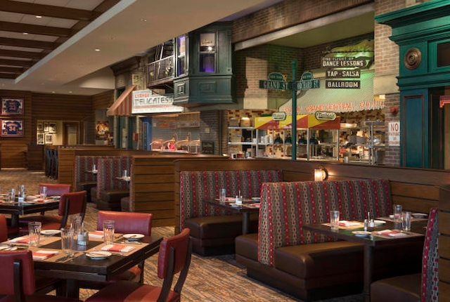 dining area featuring indoor bar