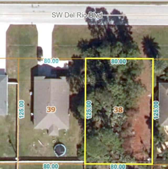 Listing photo 2 for 1170 SW Del Rio Blvd, Port Saint Lucie FL 34953