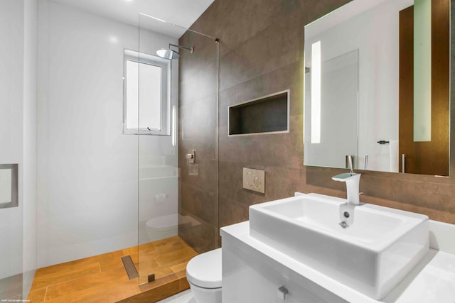 bathroom featuring tile patterned floors and vanity