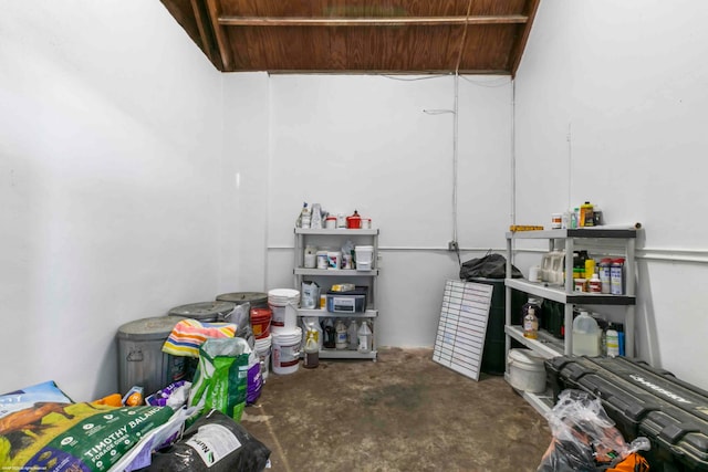 living area featuring concrete floors