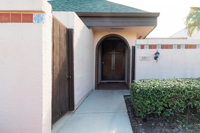 view of property entrance