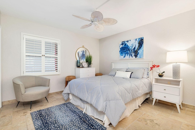 bedroom featuring ceiling fan