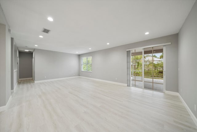 empty room featuring light hardwood / wood-style flooring