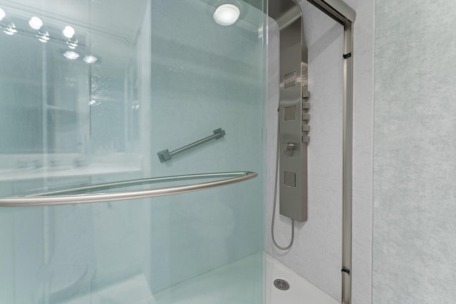 bathroom with walk in shower