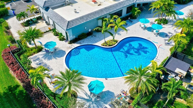 view of swimming pool featuring a patio