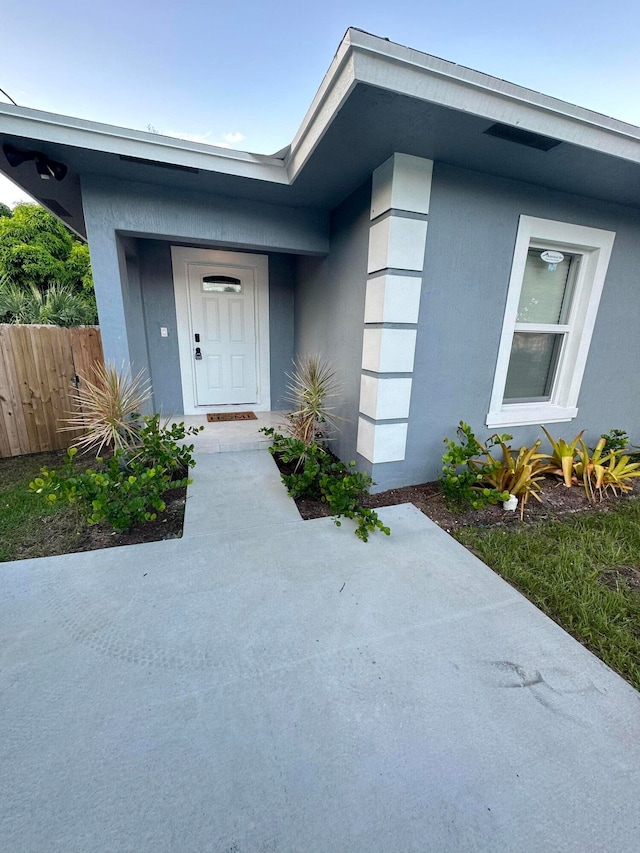 view of entrance to property