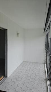 view of unfurnished room