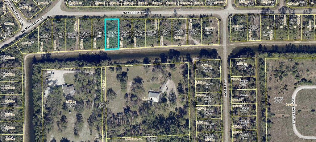 1806 Mayberry Dr, Lehigh Acres, FL 33972
