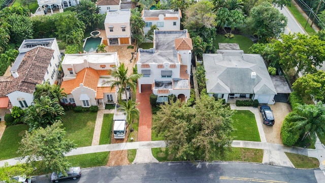 birds eye view of property featuring a residential view