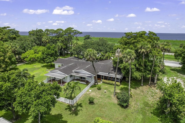 bird's eye view featuring a water view