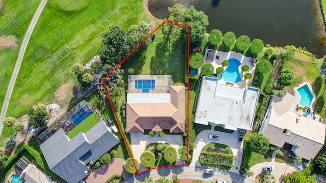9010 S Lake Dasha Dr, Plantation, FL 33324 - aerial view of property and surrounding area with a pool and property parcel outlined