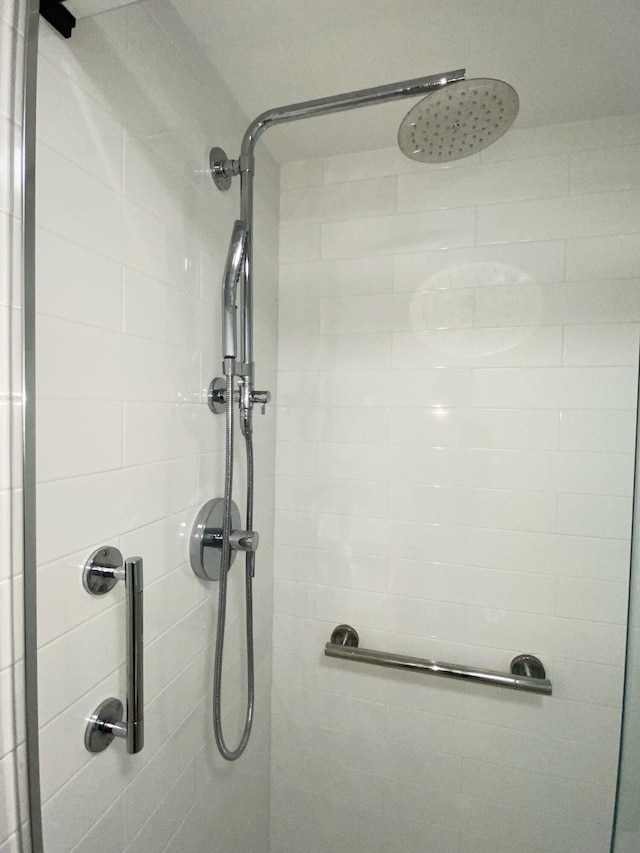 room details with tiled shower