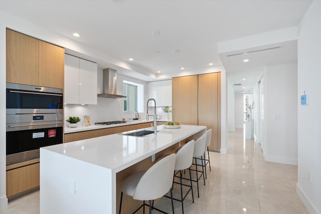 485 E Royal Palm Rd Unit 604, Boca Raton, FL 33432 - kitchen with white gas cooktop, a sink, a kitchen breakfast bar, wall chimney exhaust hood, and modern cabinets