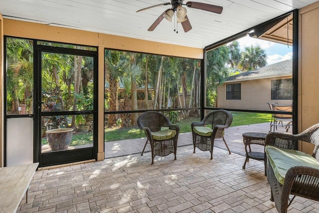 view of front of home with a front yard