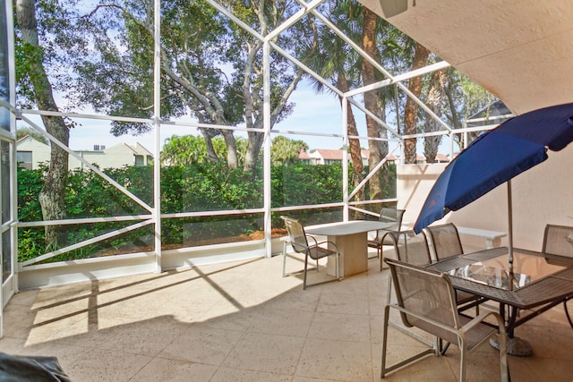 view of sunroom / solarium