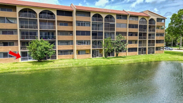 view of building exterior