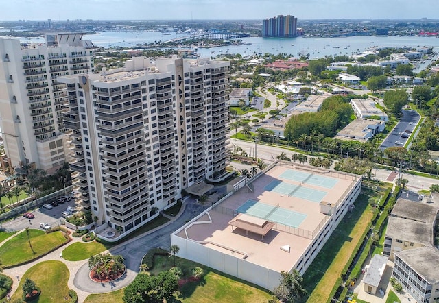 bird's eye view featuring a water view