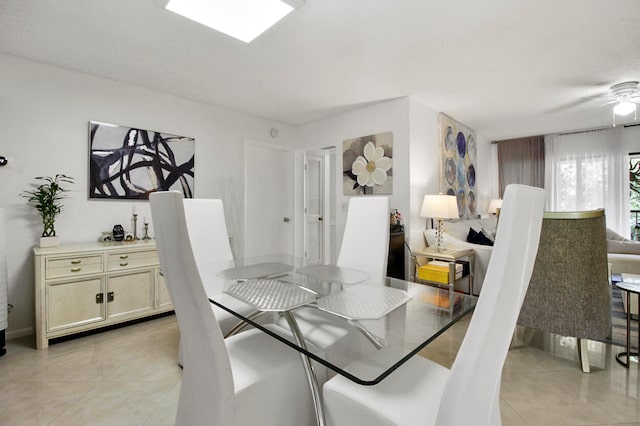 Listing photo 3 for 1130 Homewood Blvd Unit 202-F, Delray Beach FL 33445