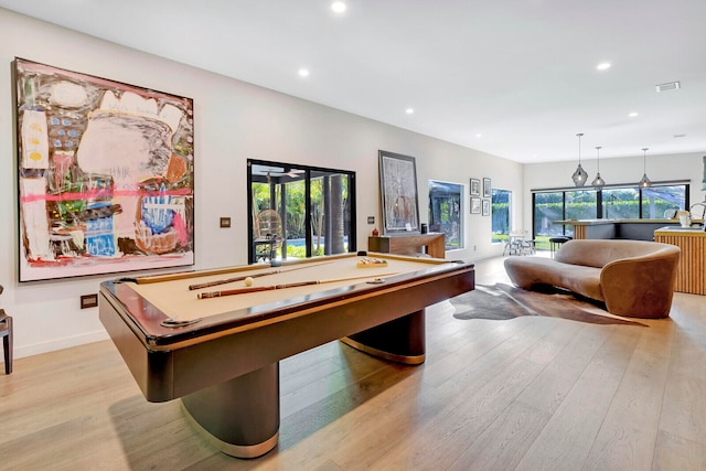 playroom featuring billiards and light hardwood / wood-style flooring