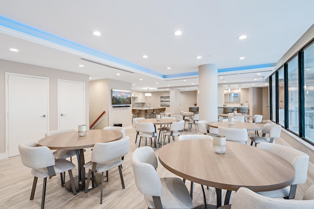 5250 N Ocean Dr Phn, Phn, Singer Island, FL 33404 - dining area featuring light wood-style floors, baseboards, and recessed lighting