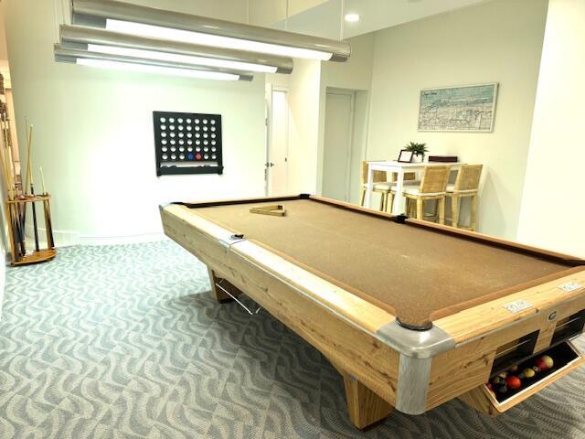 5250 N Ocean Dr Phn, Phn, Singer Island, FL 33404 - rec room featuring carpet flooring, billiards table, recessed lighting, and baseboards