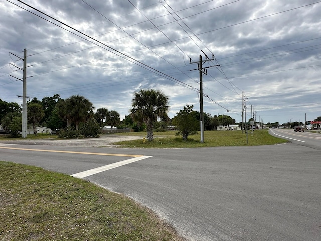 Listing photo 2 for 310 Hwy 98 N, Okeechobee FL 34972