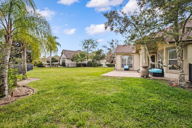 view of yard featuring a patio