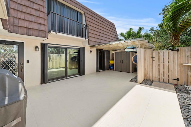 view of patio / terrace with grilling area