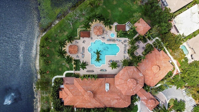 8839 Via Avellino, Lake Worth, FL 33467 - aerial view of a pool area