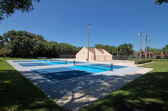 exterior space featuring a lawn