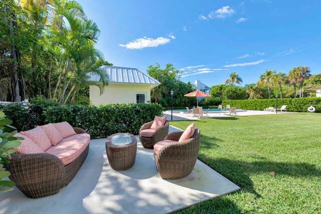 view of patio / terrace with an outdoor living space