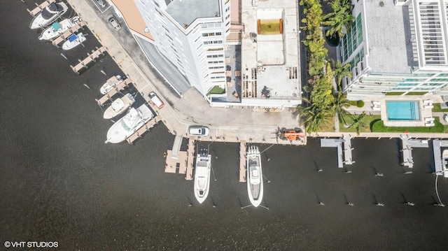 bird's eye view with a water view