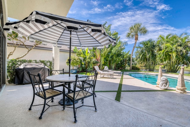 view of patio featuring area for grilling