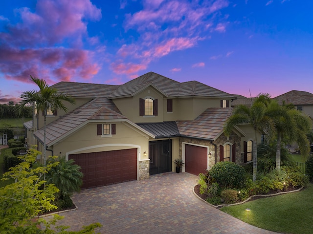 view of front of house featuring a garage