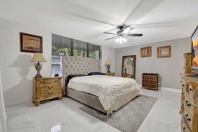 bedroom with ceiling fan