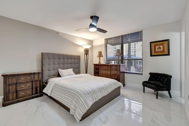 bedroom with ceiling fan