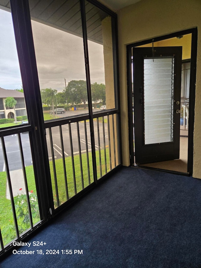 view of unfurnished sunroom