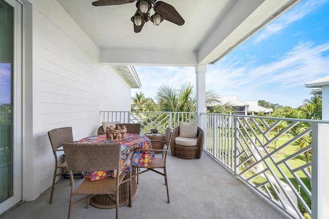 balcony with ceiling fan