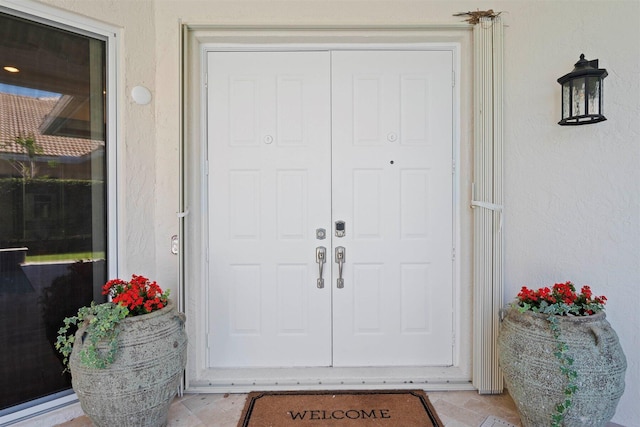 view of property entrance