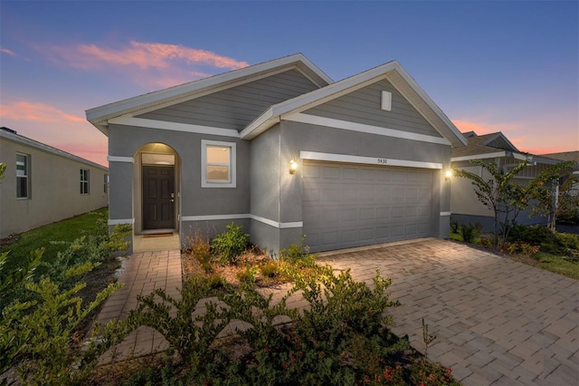 view of front facade featuring a garage