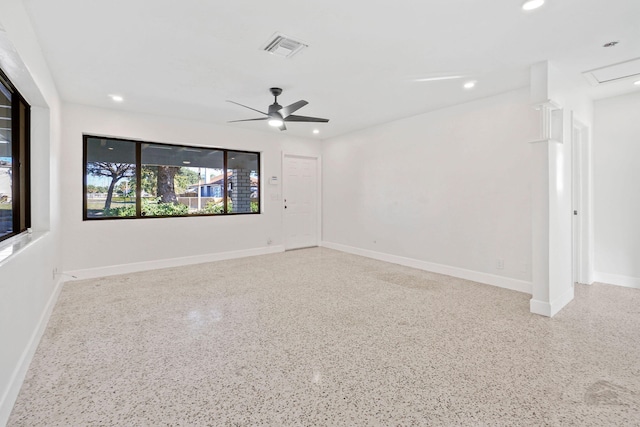 empty room with ceiling fan