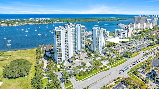 bird's eye view featuring a water view