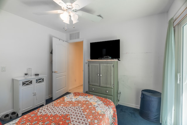 bedroom with ceiling fan