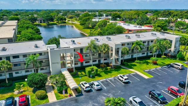 bird's eye view with a water view