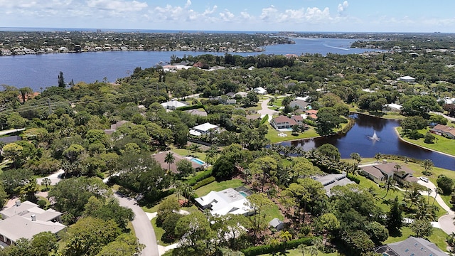 bird's eye view featuring a water view